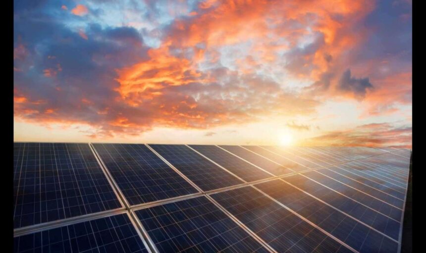 What is the Lifespan of a Solar Panel?