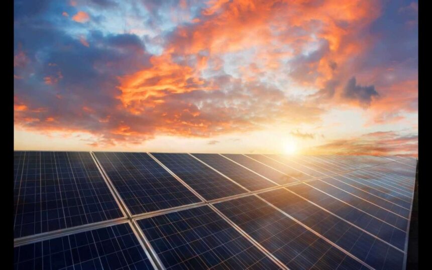 What is the Lifespan of a Solar Panel?